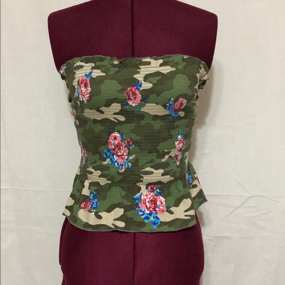 Camo crop top